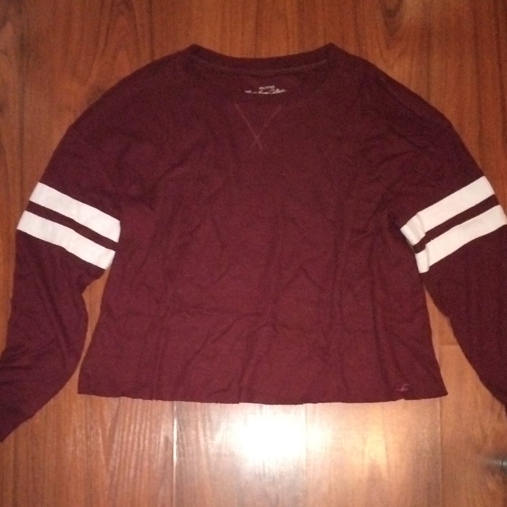 Hollister Burgundy Sweatshirt with White Stripes